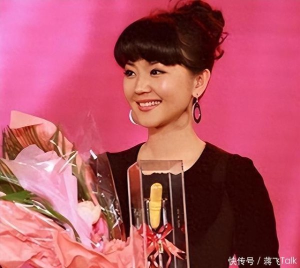 开yun体育网1989年父亲因腹黑病亏本-Kaiyun网页版