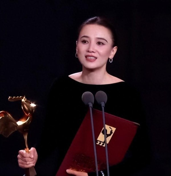 开yun体育网章子怡带着新电影《酱园弄》强势归来-Kaiyu